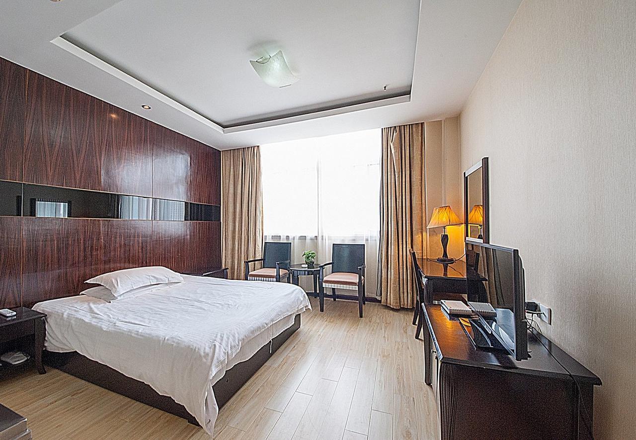 Nantong Jinrui Hotel Exterior photo